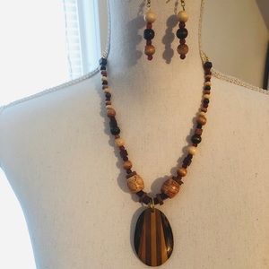 Wood Necklace & Earrings Set